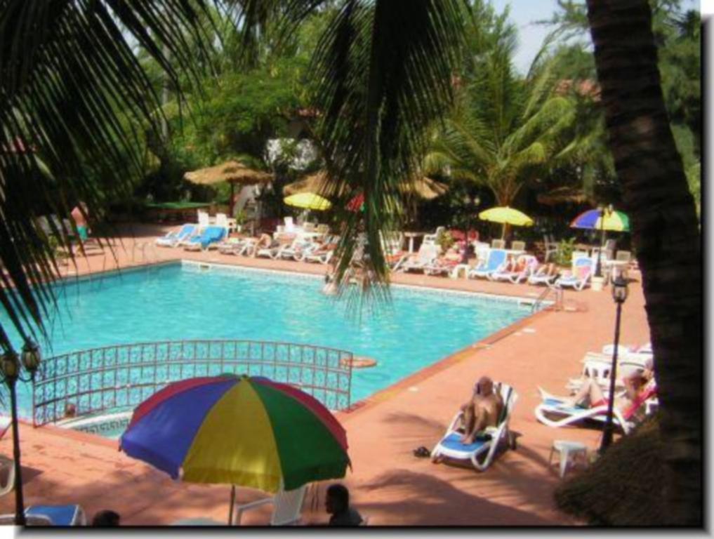 Badala Park Hotel Kotu Luaran gambar