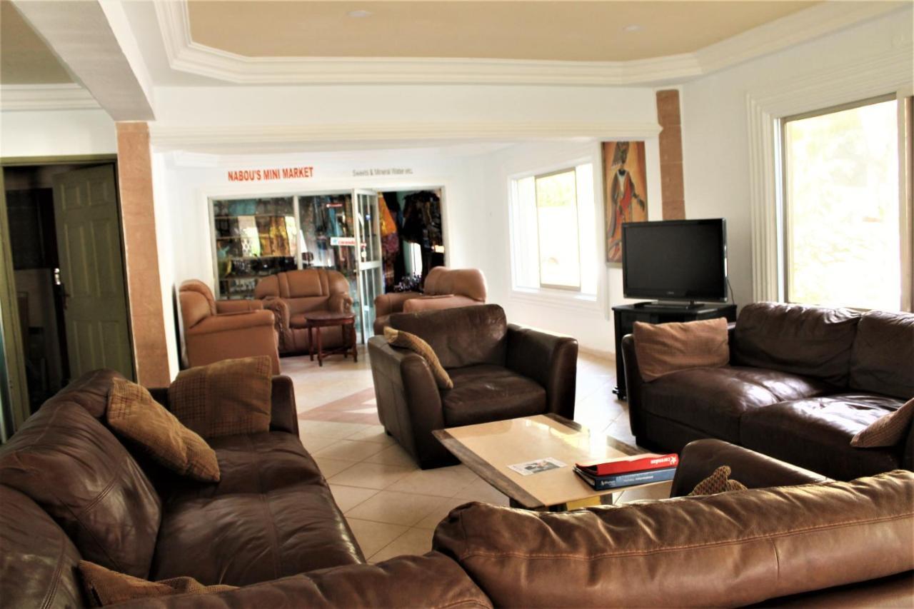 Badala Park Hotel Kotu Luaran gambar