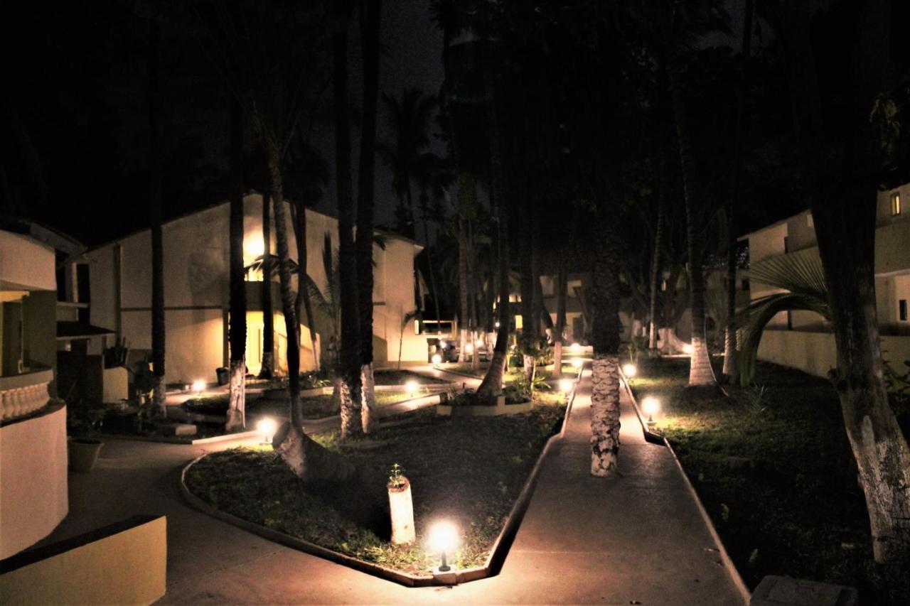 Badala Park Hotel Kotu Luaran gambar