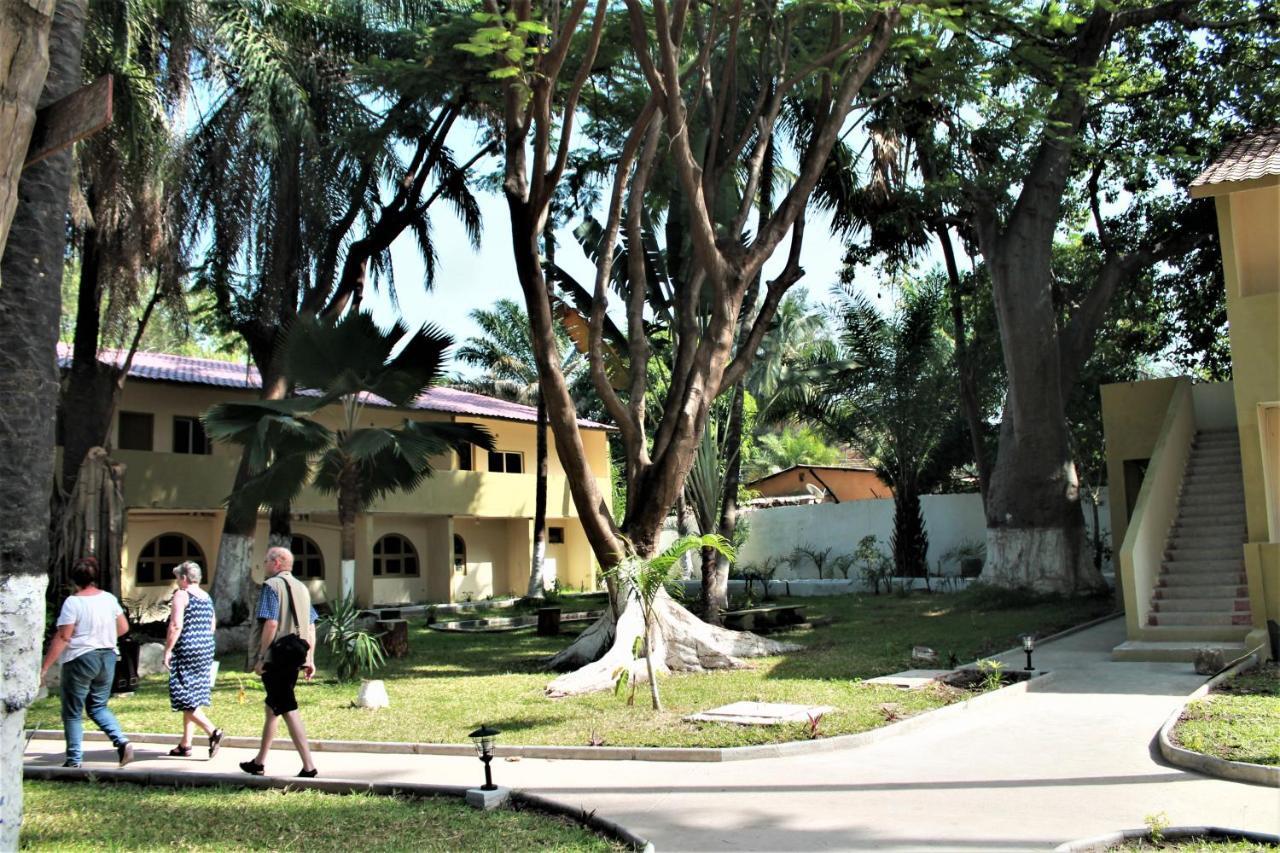 Badala Park Hotel Kotu Luaran gambar