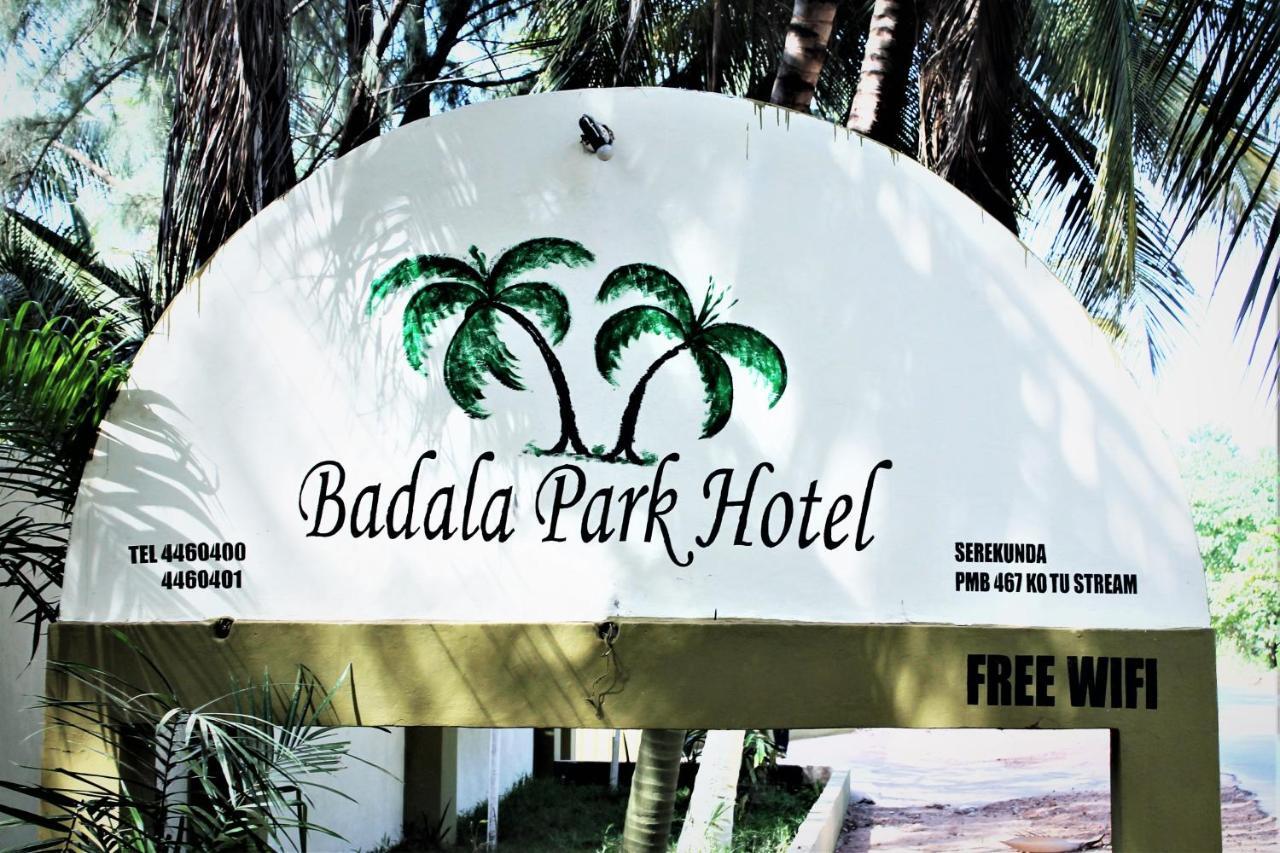 Badala Park Hotel Kotu Luaran gambar