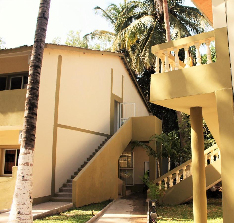 Badala Park Hotel Kotu Luaran gambar
