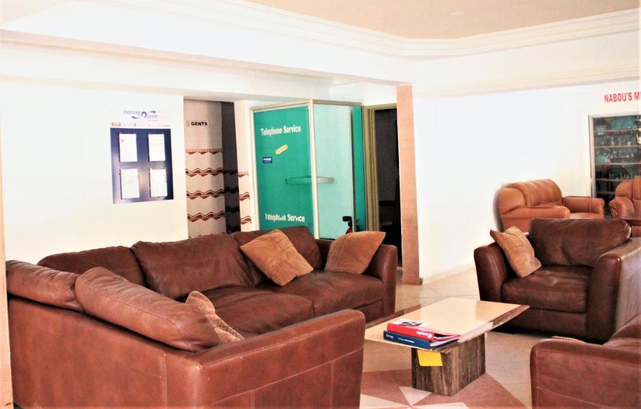 Badala Park Hotel Kotu Luaran gambar
